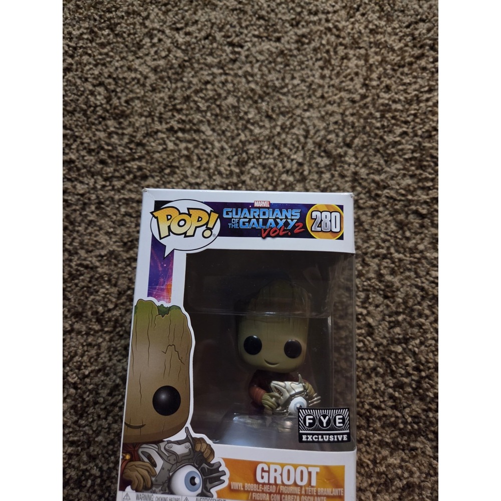 Funko Pop Groot #280 With SHIELD - Guardians of the Galaxy - Vol.2 FYE Exclusive
